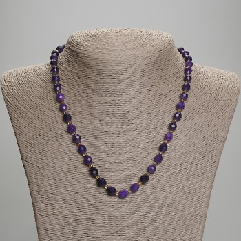 Collar de sugilita facetado, grano 8x6 mm, cuentas de 3 mm, longitud 45 cm, con cierre
