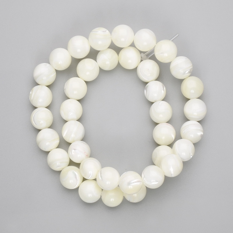 Cuentas de nácar — bolas lisas de 10 mm, longitud 39 cm, en hilo