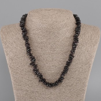 Collar de cuentas de granate, diámetro 9-12×2-3 mm +-, longitud 45 cm +- con cierre