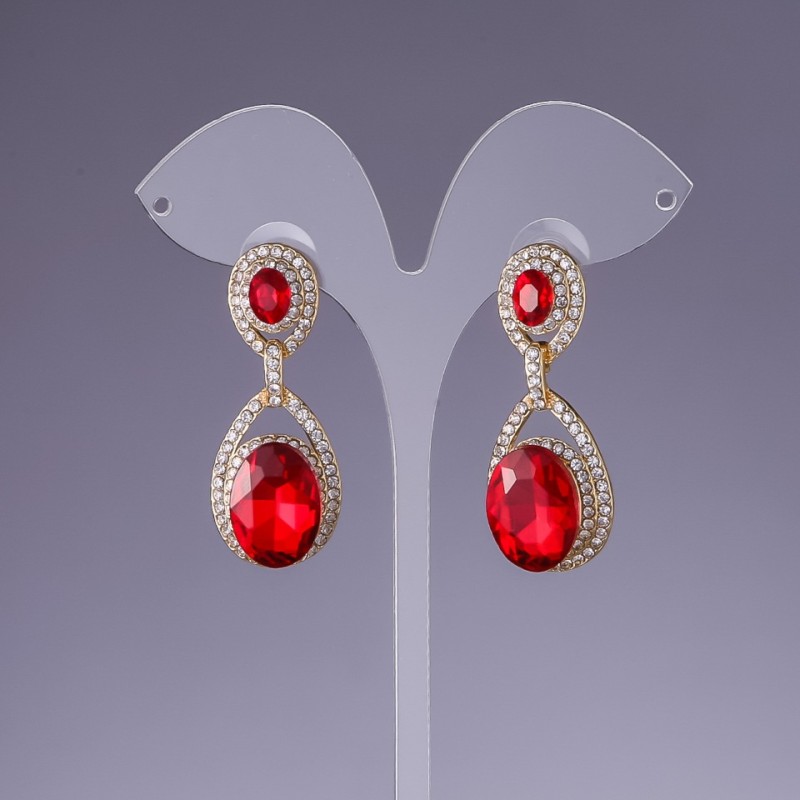 Pendientes con cristales rojos, longitud 4,5 cm, metal dorado