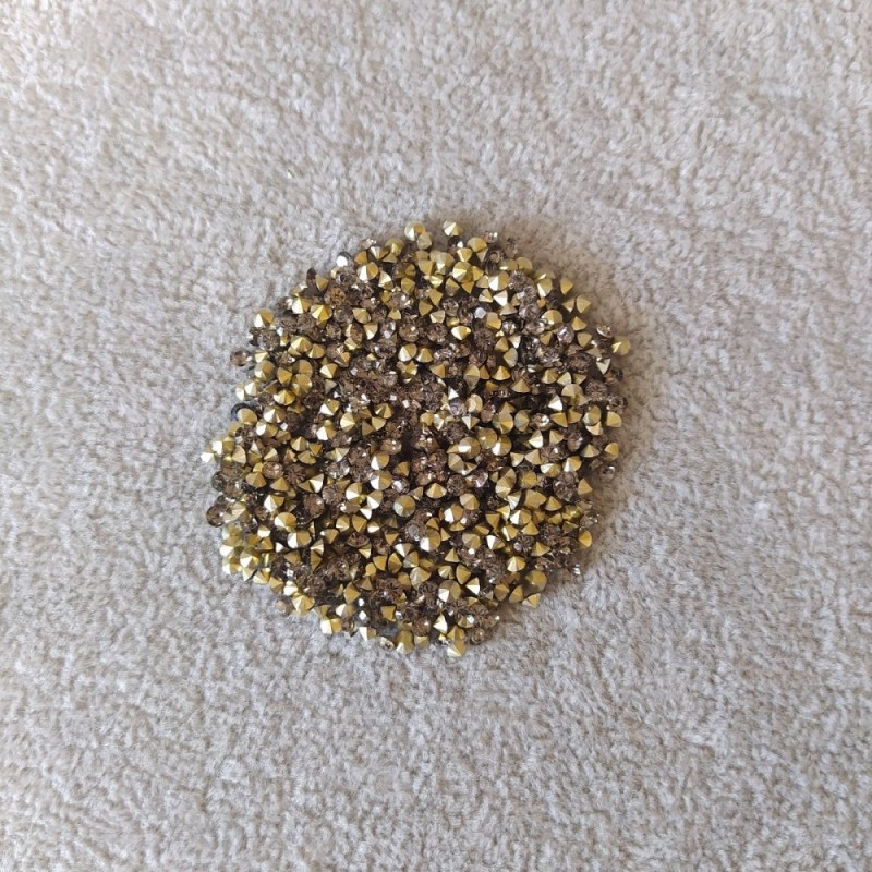 Piedras de strass grises, diámetro 3,5 mm (±) empaque de 4 g (±)